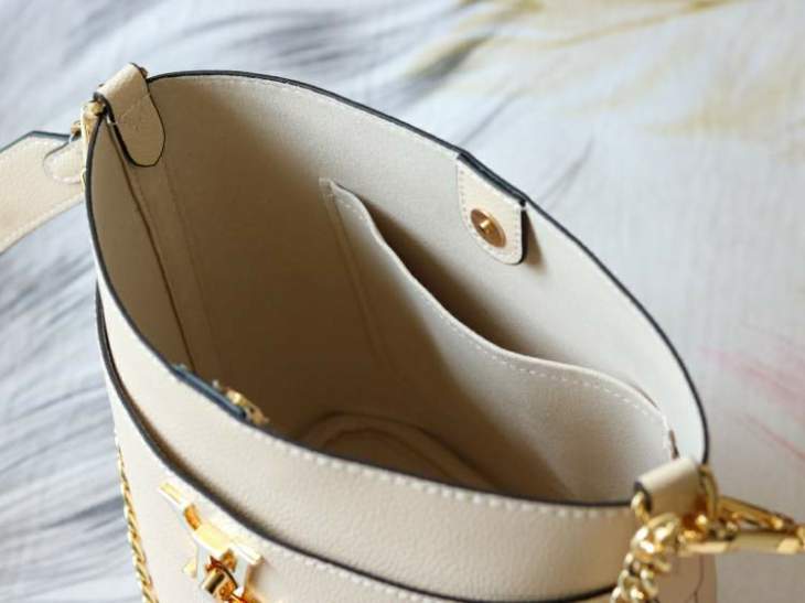 Picture of Louis Vuitton Handbags _SKUfw159410200fw